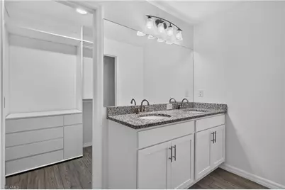 204 NW 28th Ter, Cape Coral, FL 33993 - Photo 11