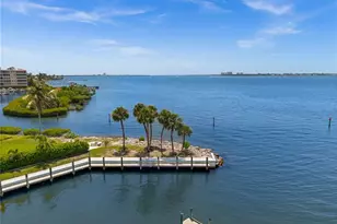 15121 Laguna Dr, Fort Myers, FL 33908 - Photo 41