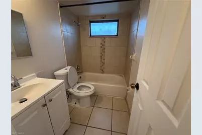 3950 Lora St #109, Fort Myers, FL 33916 - Photo 7