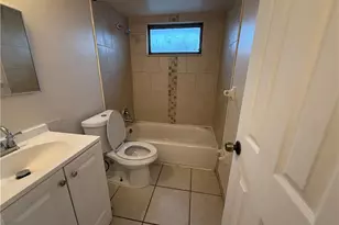 3950 Lora St, Fort Myers, FL 33916 - Photo 7