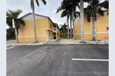 3950 Lora St #109, Fort Myers, FL 33916 - Photo 3