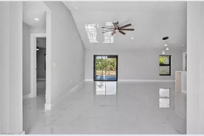 526 Wabasso Ave S, Lehigh Acres, FL 33974 - Photo 7