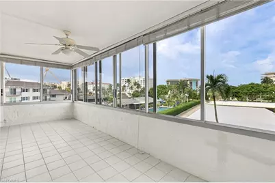 3410 Gulf Shore Blvd N #304, Naples, FL 34103 - Photo 27
