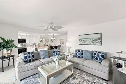 7360 Glenmoor Ln #205, Naples, FL 34104 - Photo 9