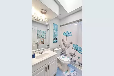 2490 Outrigger Ln, Naples, FL 34104 - Photo 3