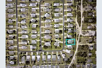 27397 Duvernay Dr, Bonita Springs, FL 34135 - Photo 3