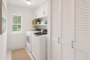784 Landover Cir, Naples, FL 34104 - Photo 23