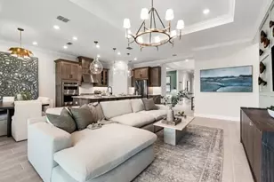 15690 Genova Dr, Naples, FL 34114 - Photo 9