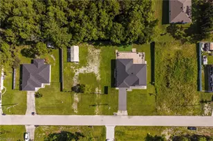 421 Broadmoor St, Lehigh Acres, FL 33974 - Photo 35