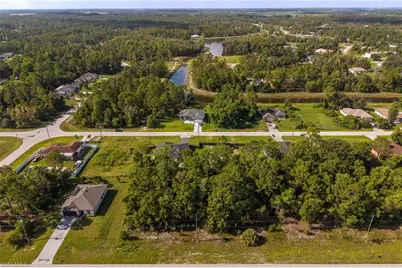421 Broadmoor St, Lehigh Acres, FL 33974 - Photo 43