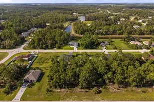 421 Broadmoor St, Lehigh Acres, FL 33974 - Photo 43