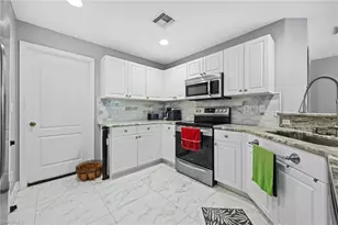 421 Broadmoor St, Lehigh Acres, FL 33974 - Photo 11