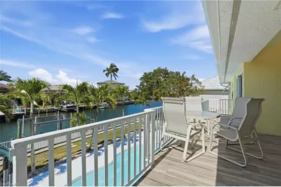 468 Capri Ct, Marco Island, FL 34145 - Photo 47