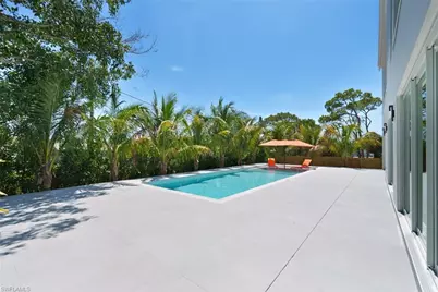 1135 Bluebird Ave, Marco Island, FL 34145 - Photo 13