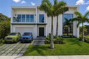 1135 Bluebird Ave, Marco Island, FL 34145 - Photo 1