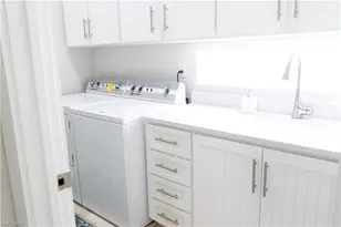 7658 Sicilia Ct, Naples, FL 34114 - Photo 21