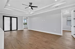 3261 31st Ave NE, Naples, FL 34120 - Photo 9