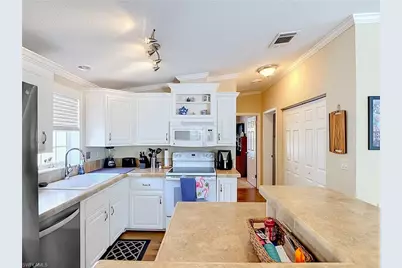 5617 Brightwood Dr., Fort Myers, FL 33905 - Photo 19