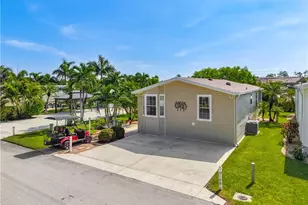 5617 Brightwood Dr, Fort Myers, FL 33905 - Photo 3