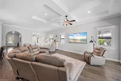 9811 Everglades Dr, Naples, FL 34120 - Photo 15