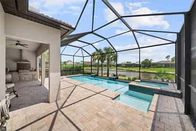 9811 Everglades Dr, Naples, FL 34120 - Photo 5