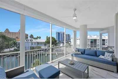400 Flagship Dr #402, Naples, FL 34108 - Photo 11