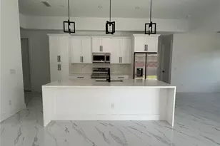 2894 43rd Ave NE, Naples, FL 34120 - Photo 5
