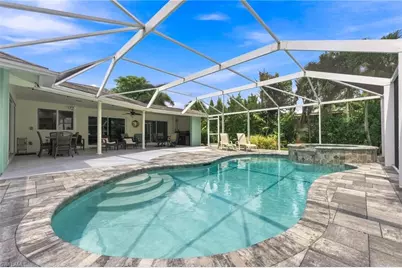 350 Pinehurst Cir, Naples, FL 34113 - Photo 3