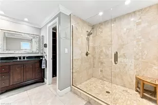 350 Pinehurst Cir, Naples, FL 34113 - Photo 17