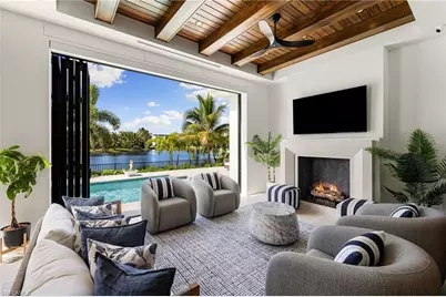 528 Turtle Hatch Rd, Naples, FL 34103 - Photo 15
