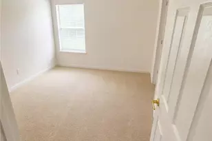 8381 Village Edge Cir, Fort Myers, FL 33919 - Photo 7