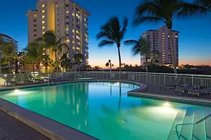 60 Seagate Dr, Naples, FL 34103 - Photo 29