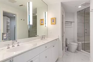60 Seagate Dr, Naples, FL 34103 - Photo 17
