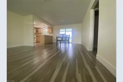 525 SE 11th Ct, Cape Coral, FL 33990 - Photo 3