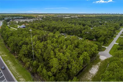 620 Soll St, Naples, FL 34109 - Photo 5