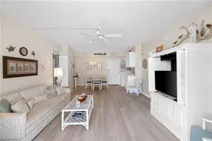 140 Seaview Ct, Marco Island, FL 34145 - Photo 5