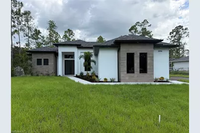 2594 50th Ave NE, Naples, FL 34120 - Photo 3