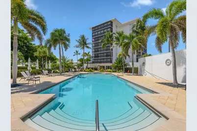 2170 Gulf Shore Blvd N #41E, Naples, FL 34102 - Photo 11