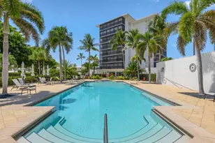 2170 Gulf Shore Blvd N, Naples, FL 34102 - Photo 11
