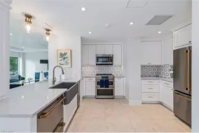 2170 Gulf Shore Blvd N #41E, Naples, FL 34102 - Photo 13