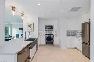 2170 Gulf Shore Blvd N, Naples, FL 34102 - Photo 13