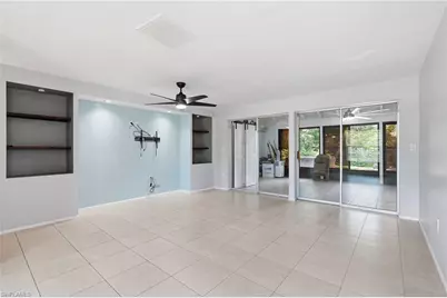 4900 Tahiti Ln, Naples, FL 34112 - Photo 7
