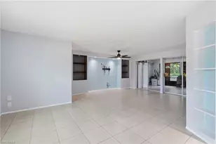 4900 Tahiti Ln, Naples, FL 34112 - Photo 9