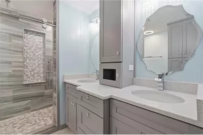 4900 Tahiti Ln, Naples, FL 34112 - Photo 21