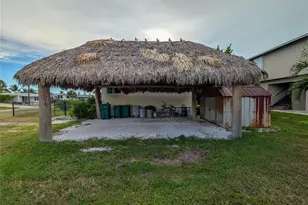 517 Coconut Ave, Other, FL 34140 - Photo 27