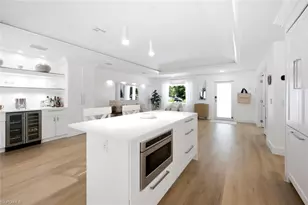 1274 Pine Ct, Naples, FL 34102 - Photo 11