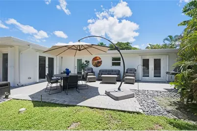 1274 Pine Ct, Naples, FL 34102 - Photo 45