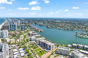 3430 Gulf Shore Blvd N, Naples, FL 34103 - Photo 25