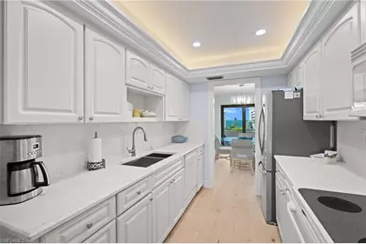 3430 Gulf Shore Blvd N #5I, Naples, FL 34103 - Photo 11