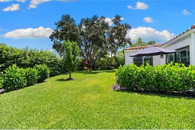 812 Reef Point Cir, Naples, FL 34108 - Photo 39